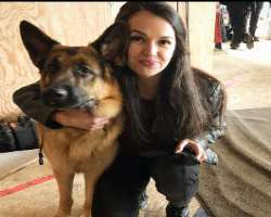 She can make friends easily no matter whether the friend is a human or an animal.